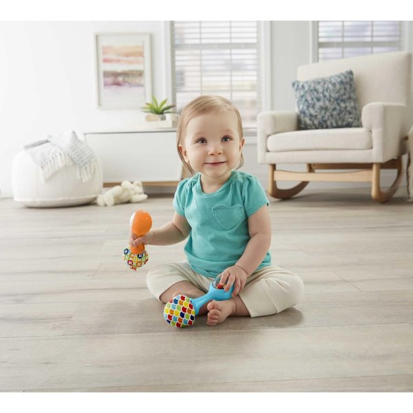 fisher price newborn toys rattle 'n rock maracas4