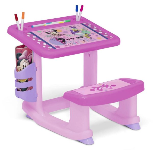 minnie mouse 3 piece art & play toddler room in a box by delta children (3)