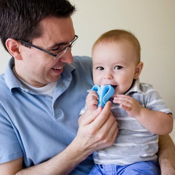 2 in 1 banana teether and toothbrush (6)