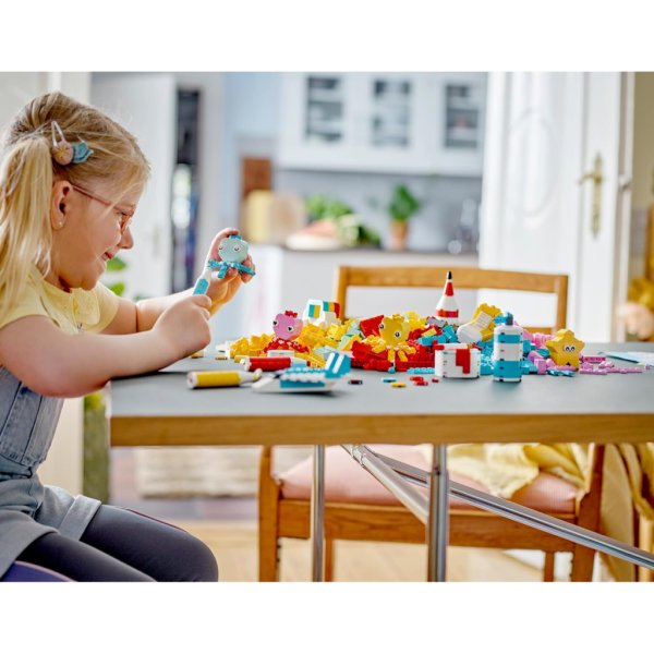 lego classic creative color fun 11032 creative building set (4)