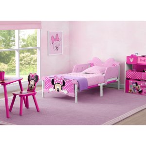 delta children minnie mouse 3d toddler bed, pink9