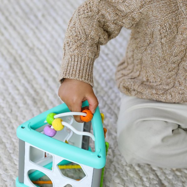 infantino activity triangle & shape sorter5