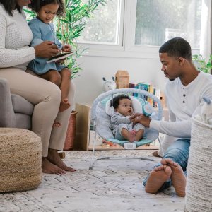 ingenuity ity bouncity bounce vibrating deluxe baby bouncer seat, 0 6 months up to 20 lbs (goji)7