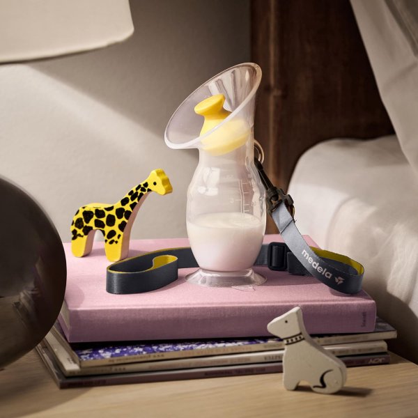 medela silicone breast milk collector3