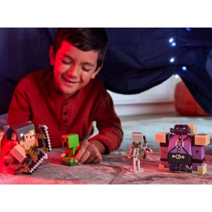 minecraft legends action battle figure4