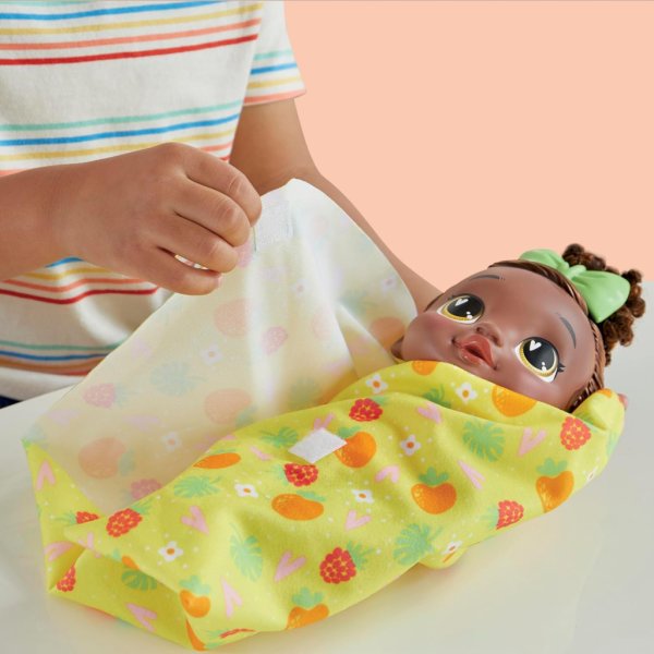 baby alive shampoo snuggle berry boo black hair 11 inch water baby doll playset (3)