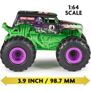 monster jam, official grave digger remote control monster truck with ramp2