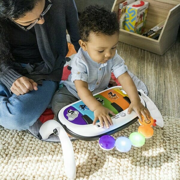 baby einstein 4 in 1 kickin' tunes music and language play gym (5)