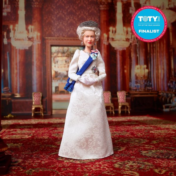 barbie signature queen elizabeth ii