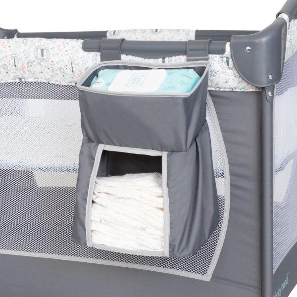 ez rest® deluxe nursery center playard jungle king2