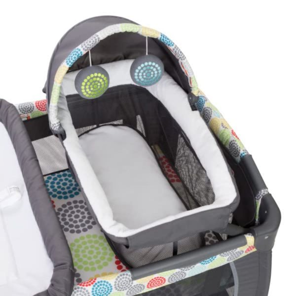 lil snooze deluxe ii nurssery center funfetti4