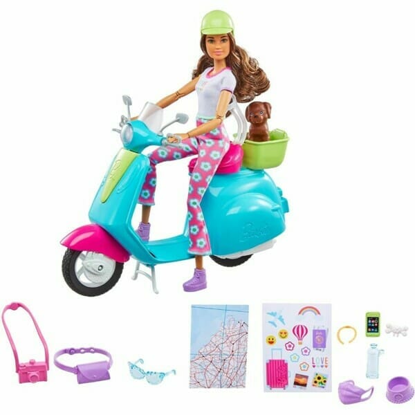 barbie travel playset with fashionistas travel doll (11.5 in brunette) (1)