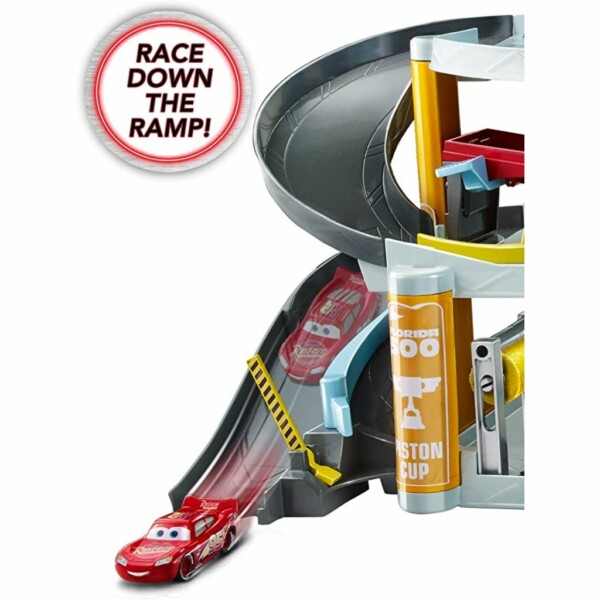 disney pixar cars 3 florida speedway mega garage 2