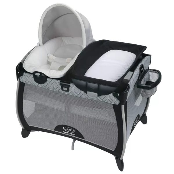 graco pack n play quick connect portable napper deluxe playard, asher (1)