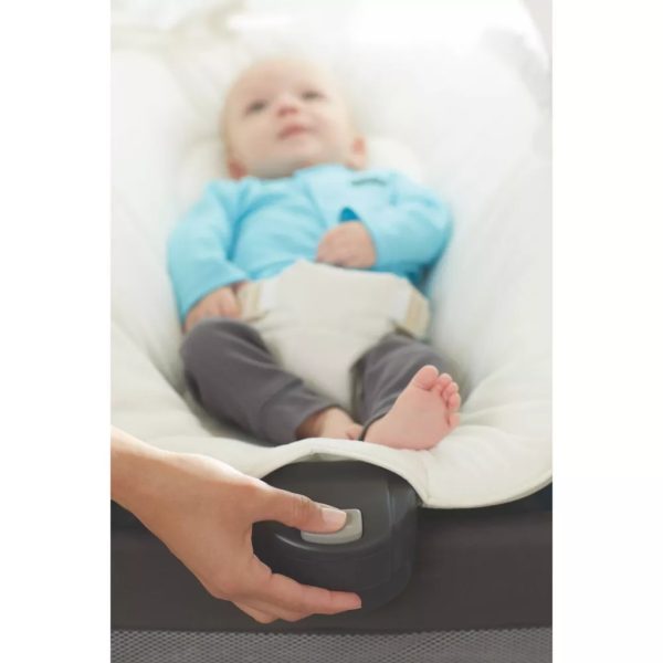 graco pack n play quick connect portable napper deluxe playard, asher (4)