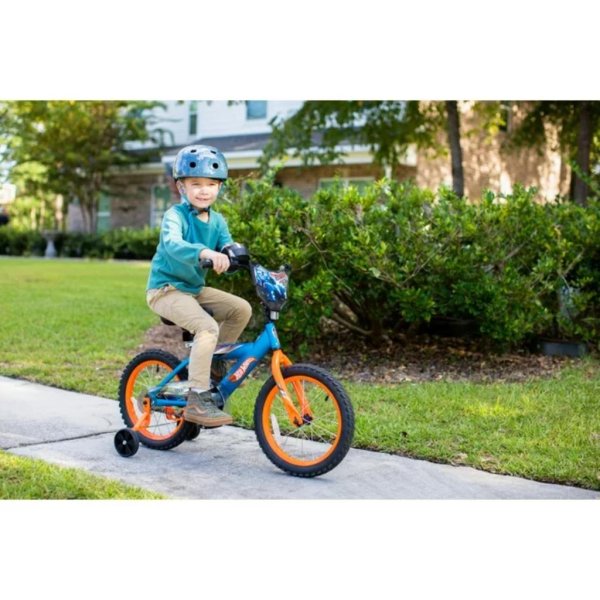 dynacraft hot wheels 16 inch8