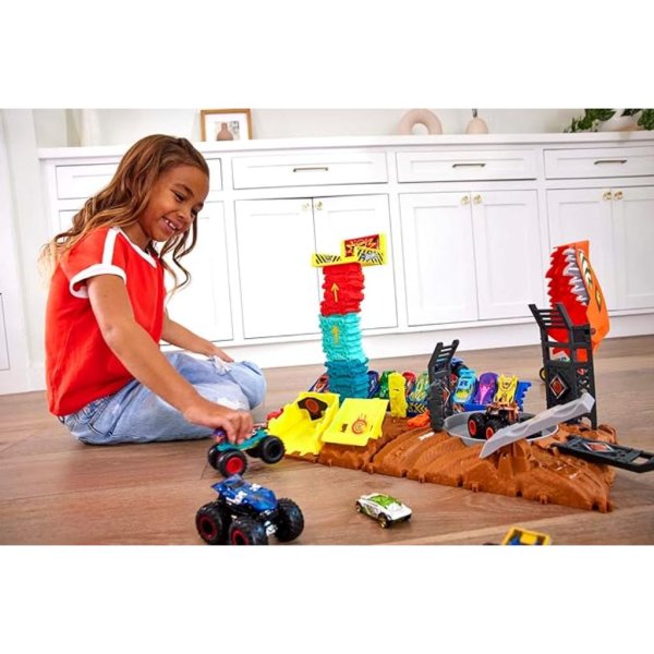 hot wheels monster trucks arena smashers demo derby car jump challenge playset1