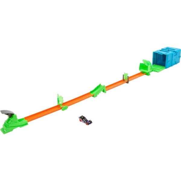 hot wheels track builder playset toxic super jump pack