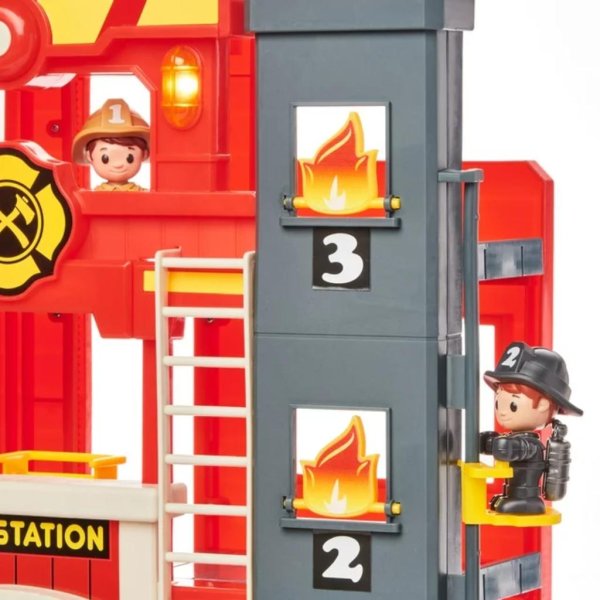 kid connection fire station emergency vehicle playset (31 pieces)3