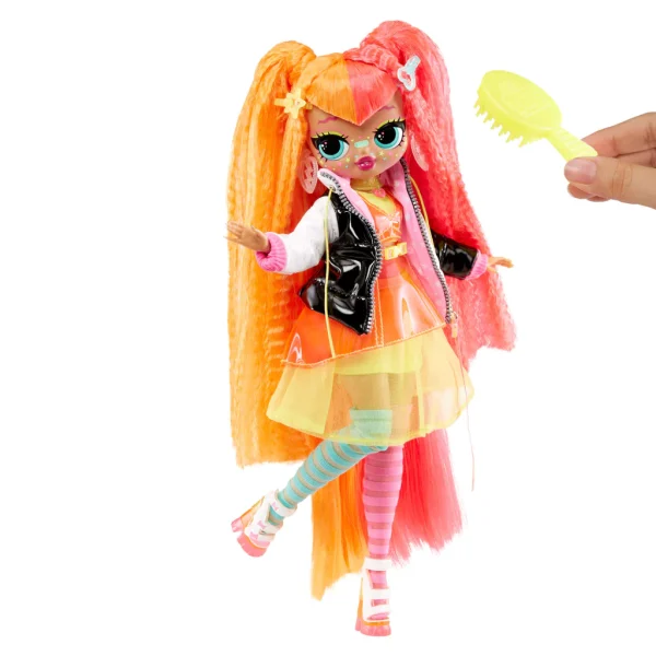 lol surprise omg fierce neonlicious fashion doll (2)