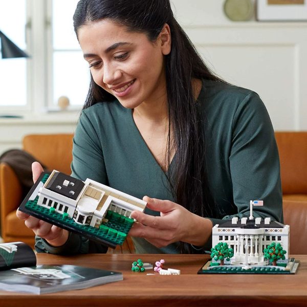 lego architecture collection the white house 21054 model building kit (4)