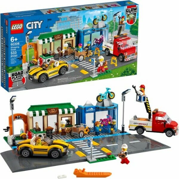 lego city shopping street 60306 1