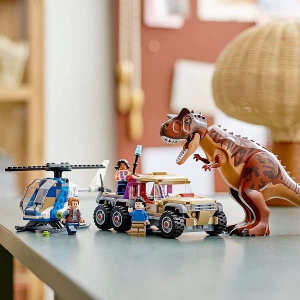 lego jurassic world carnotaurus dinosaur chase (240 pcs) (2)