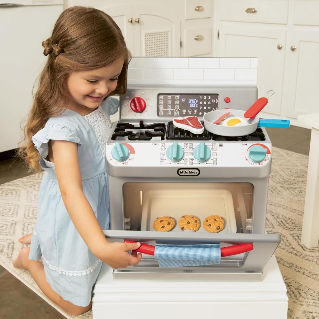 little tikes first oven, realistic pretend play appliance for kids 4