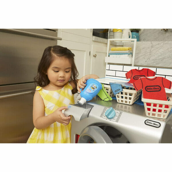 little tikes first washer dryer realistic pretend play appliance for kids10