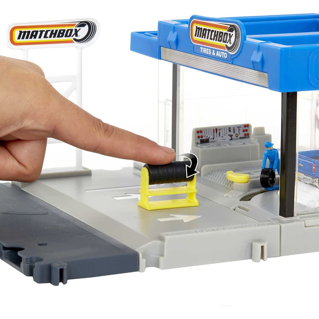 matchbox action drivers matchbox auto shop playset with 1 matchbox chevy silverado, moving parts & figures, toy for kids 3 years old & up (3)