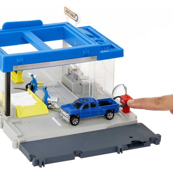 matchbox action drivers matchbox auto shop playset with 1 matchbox chevy silverado, moving parts & figures, toy for kids 3 years old & up (4)