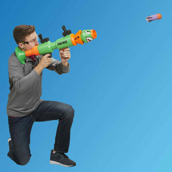 nerf fortnite rl blaster with 2 official nerf fortnite rockets (1)