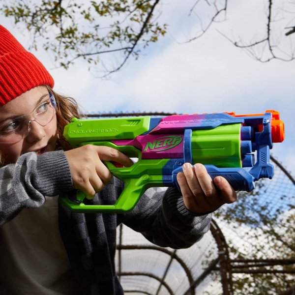 nerf mega cycloneshock toy blaster, cybershock color style, 6 dart drum, 6 nerf accustrike mega darts3
