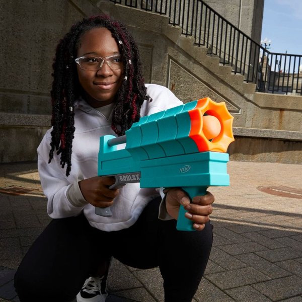 nerf roblox sharkbite web launcher4