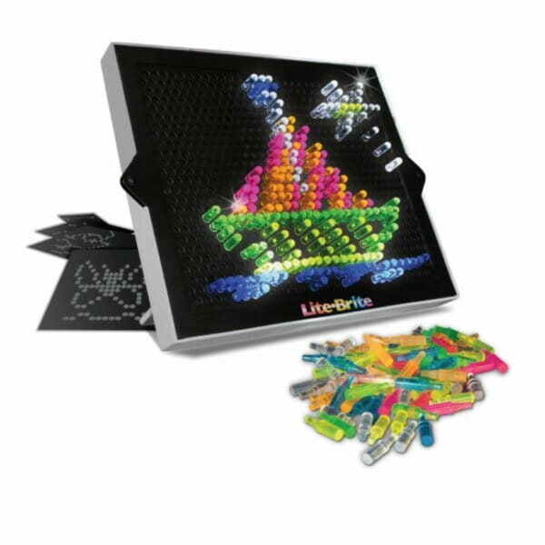 lite brite ultimate classic with 6 templates and 200 colored pegs3