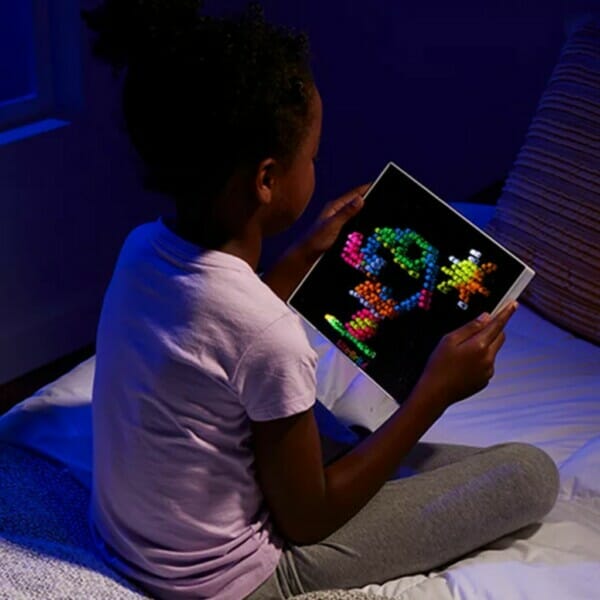 lite brite ultimate classic with 6 templates and 200 colored pegs4