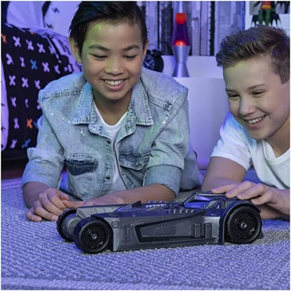 batman batmobile and batboat 3