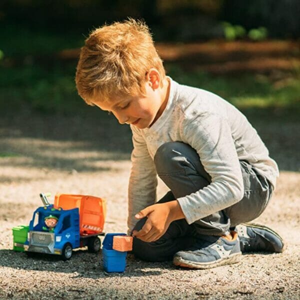 blippi recycling truck 3