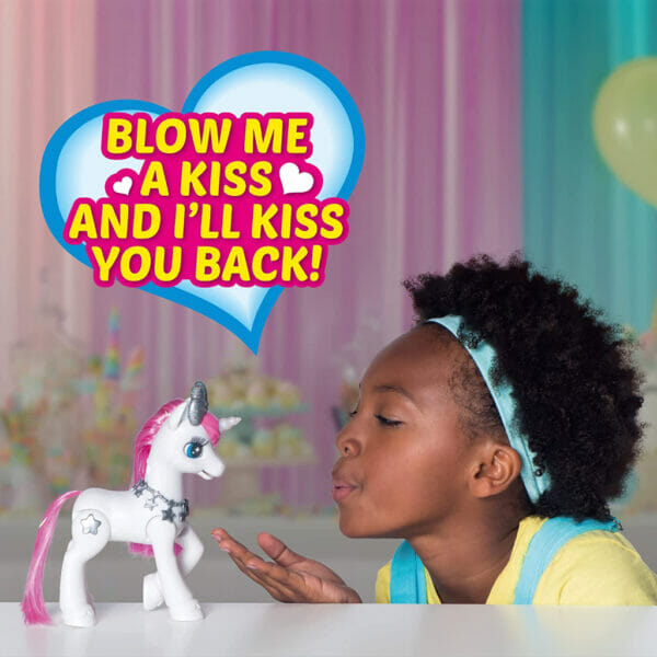pets alive my magical unicorn in stable battery powered interactive robotic toy playset4