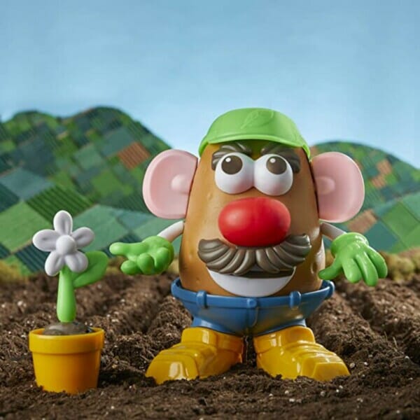mr potato head goes green toy 3
