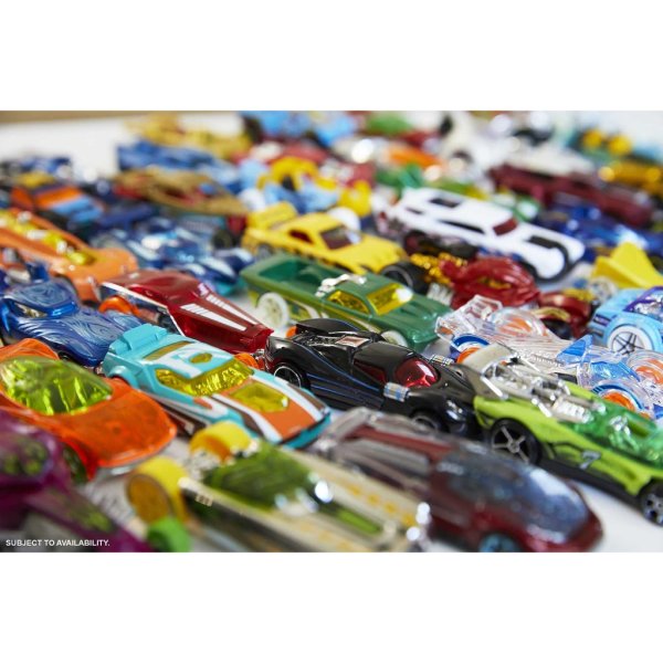 hot wheels 20 pack of 1:64 scale toy sports & race cars, collectible vehicles (styles may vary)1