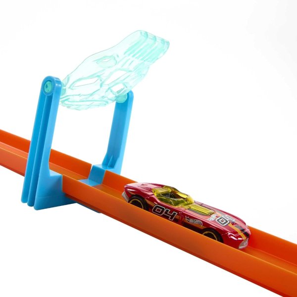 hot wheels track builder ice crash playset with toy car2