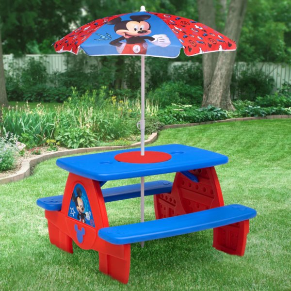 mickey mouse 4 seat activity picnic table1