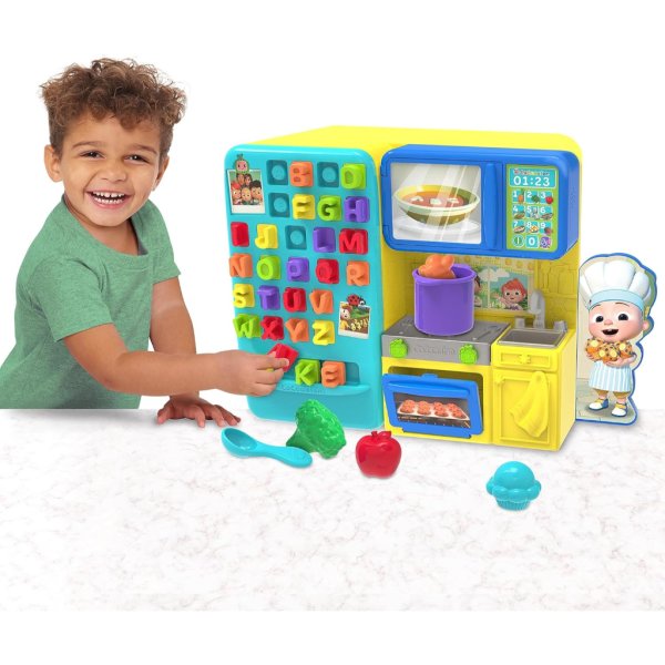 cocomelon just play learning kitchen, 34 pieces, interactive playset6