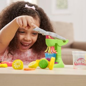 play doh farmer's market kitchen playset2